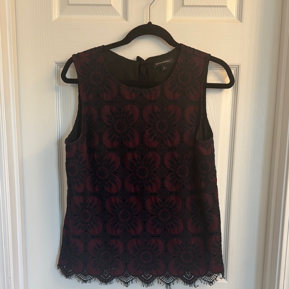 Banana Republic Black and Red Embellished Sleeveless Blouse